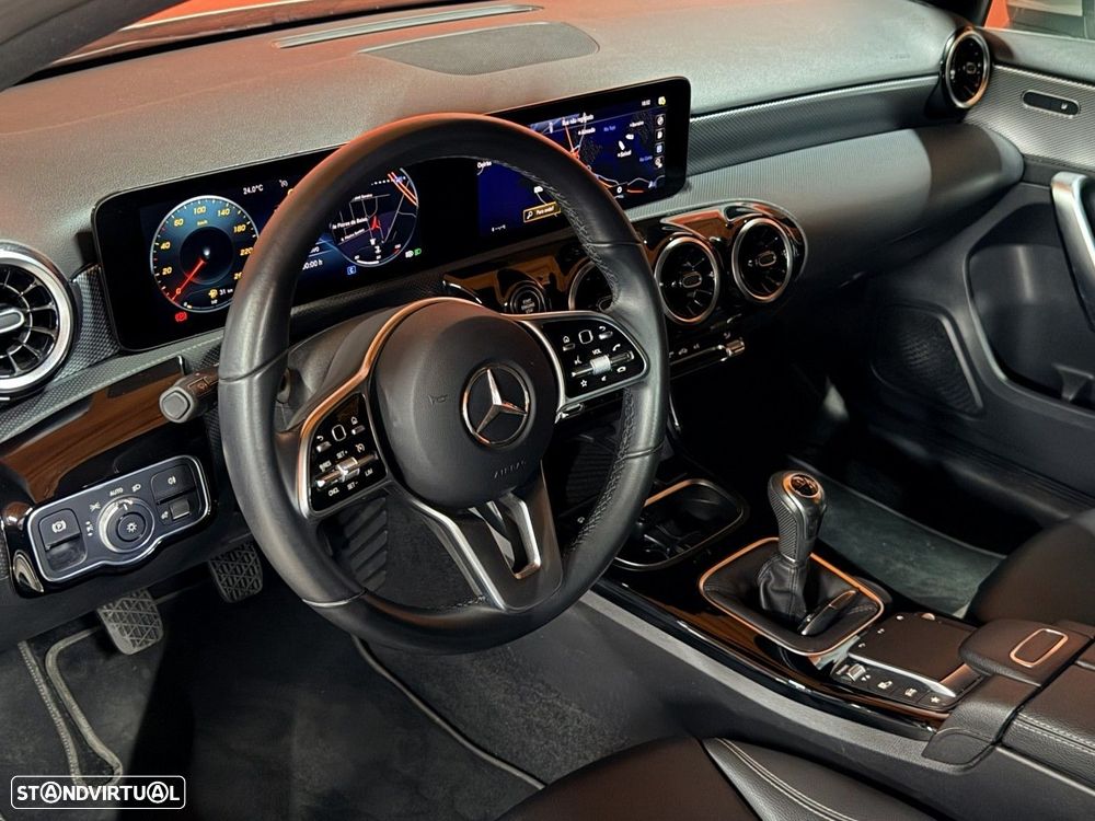 Mercedes-Benz A 180 Advanced Progressive - 4