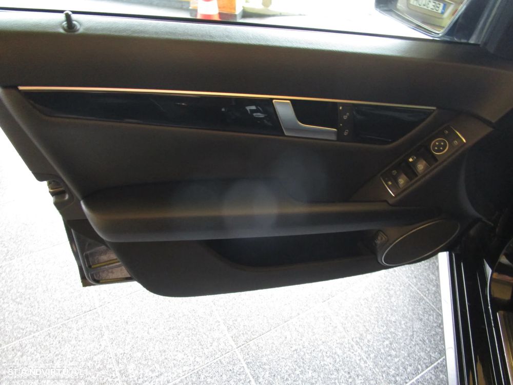 Mercedes-Benz C 250 Station CDI DPF BlueEFFICIENCY Avantgarde - 10