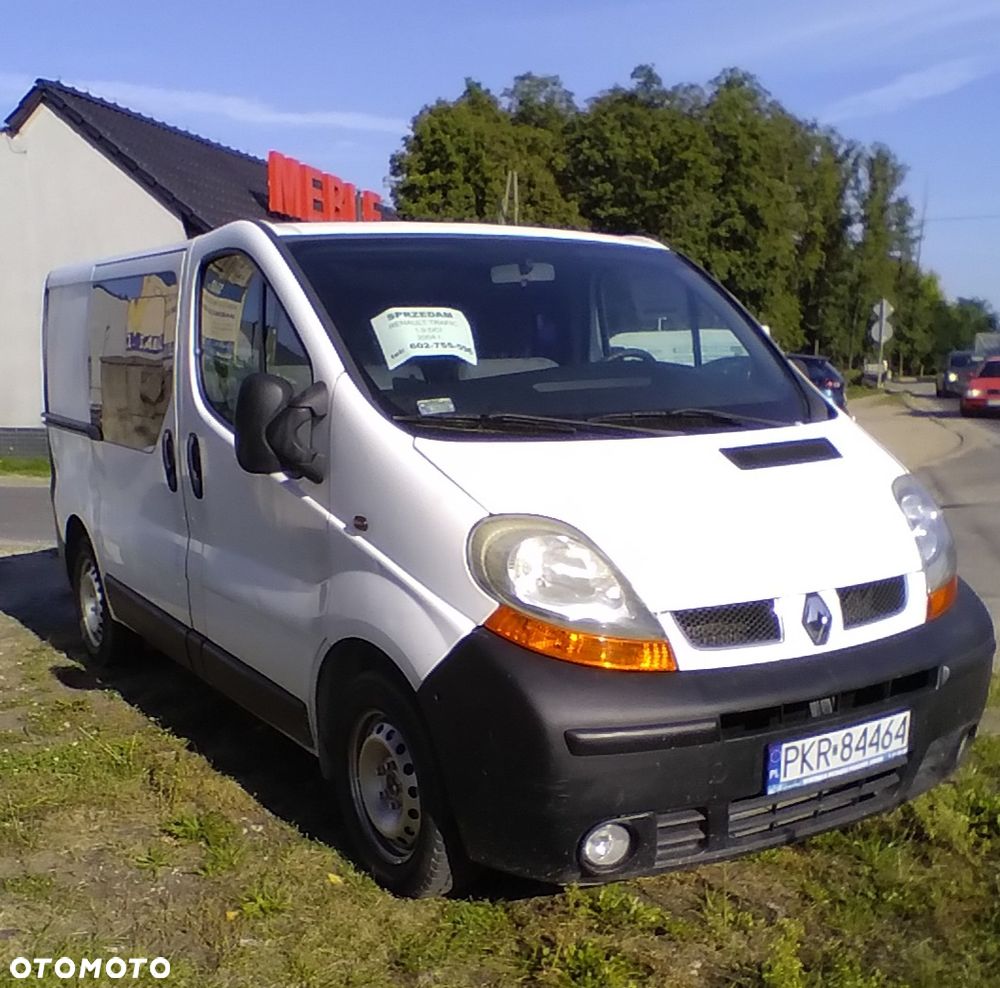 Renault TRAFIC - 1