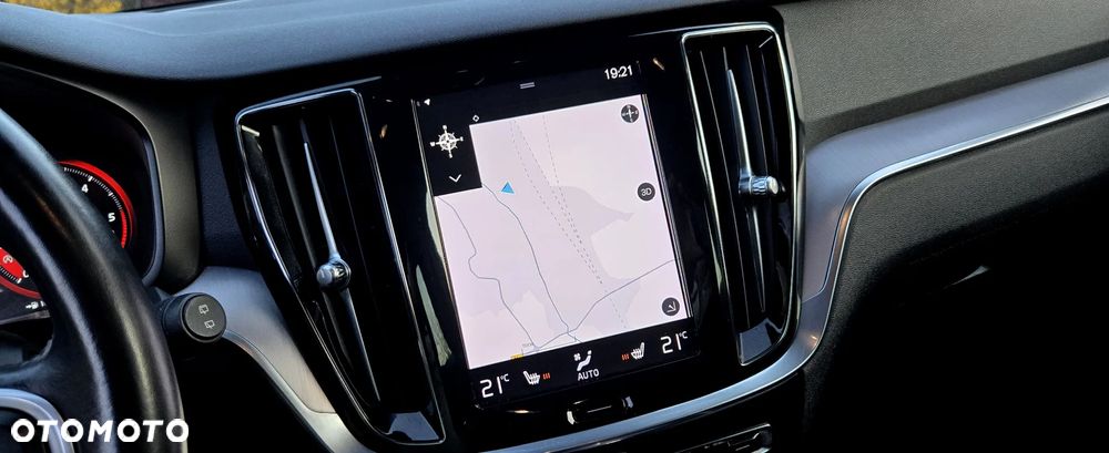 Volvo V60 D4 Geartronic Momentum Pro - 26