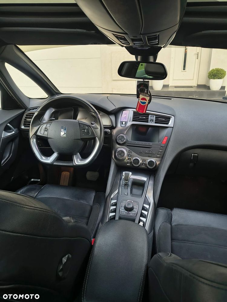 Citroën DS5 1.6 e-HDi Chic MCP - 5