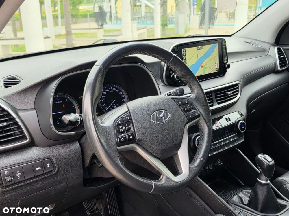 Hyundai Tucson - 25