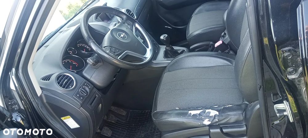 Opel Antara - 24