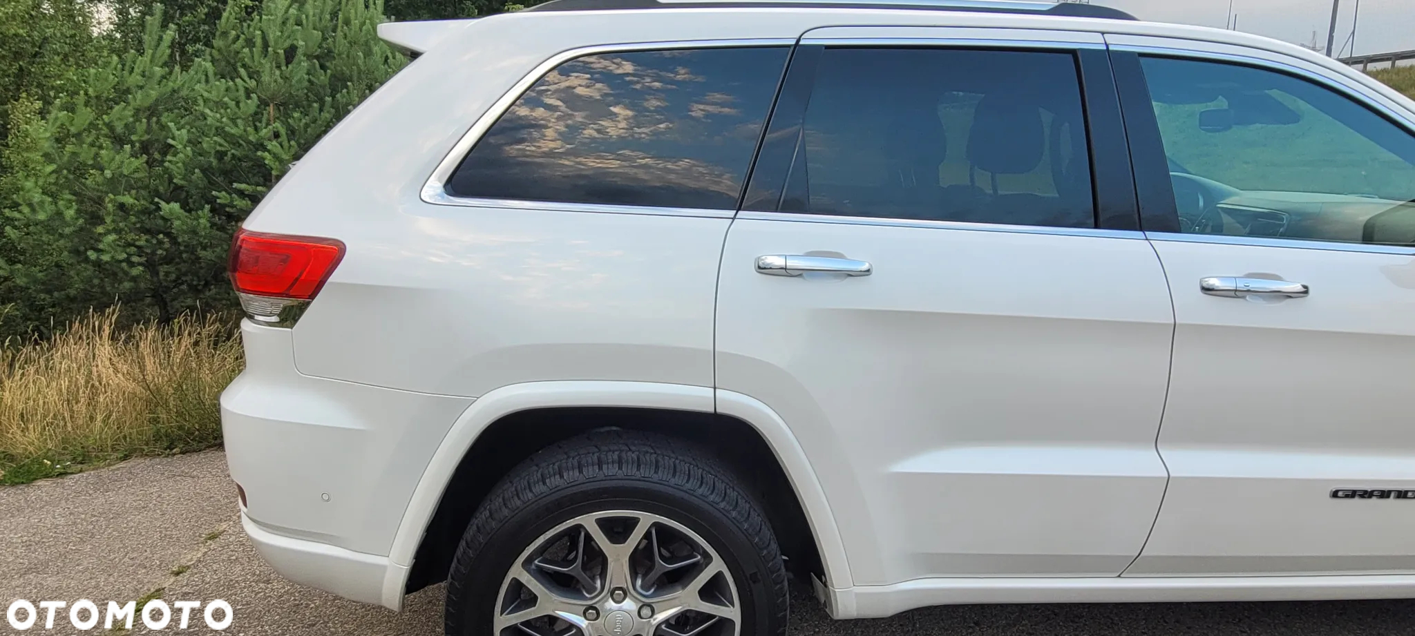 Jeep Grand Cherokee 3.6 V6 Overland - 11