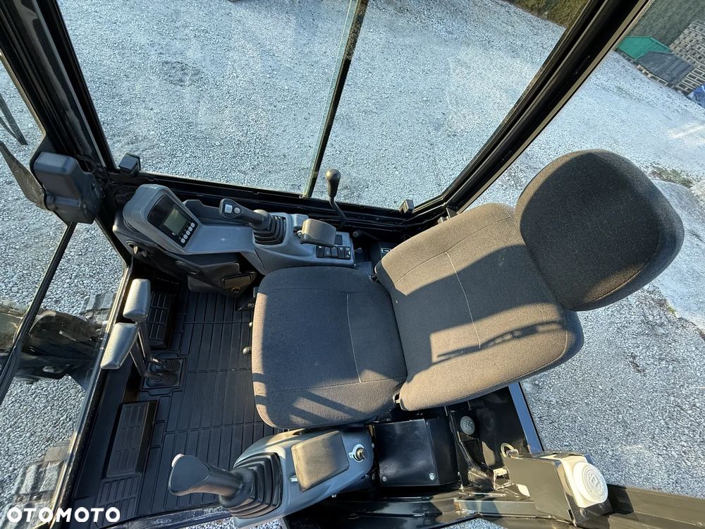 Yanmar SV18 SV 18 / 2017 ROK / TYLKO 2101 MTH! / POWERTILT / Z NIEMIEC / PIĘKNA / ORYGINAŁ / 15 16 17 20 22 301.6 301.8 VIO PC KX 018 19C 16C - 16