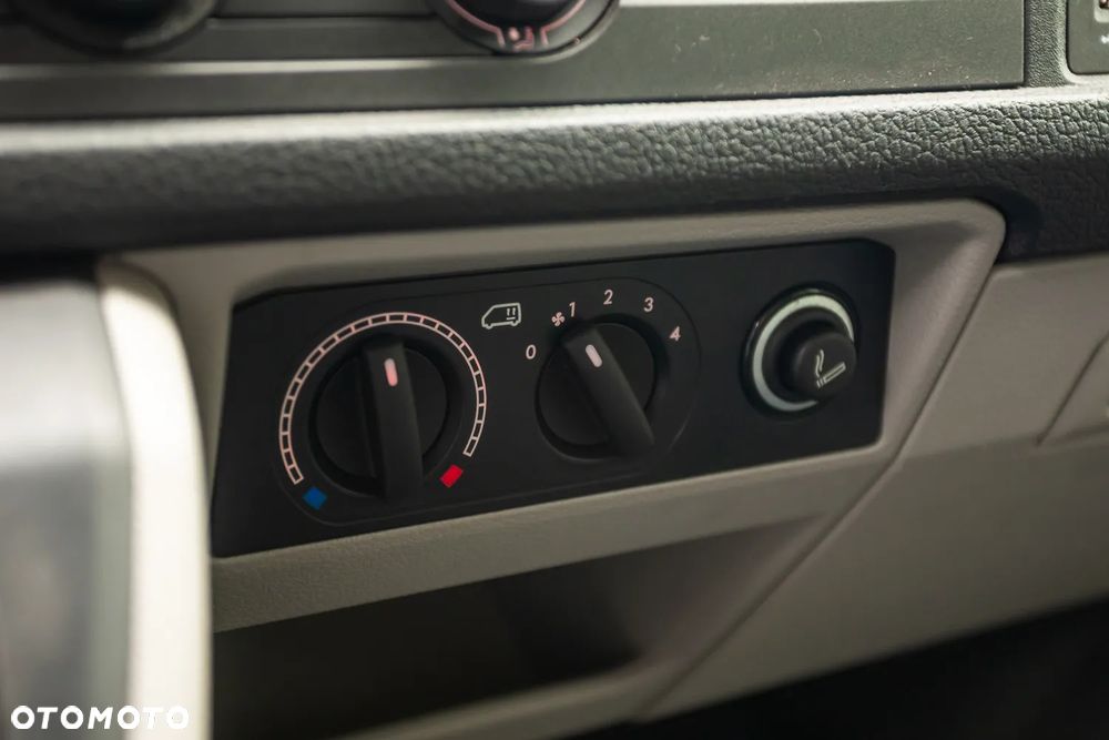 Volkswagen Transporter L1H1 DSG - 32