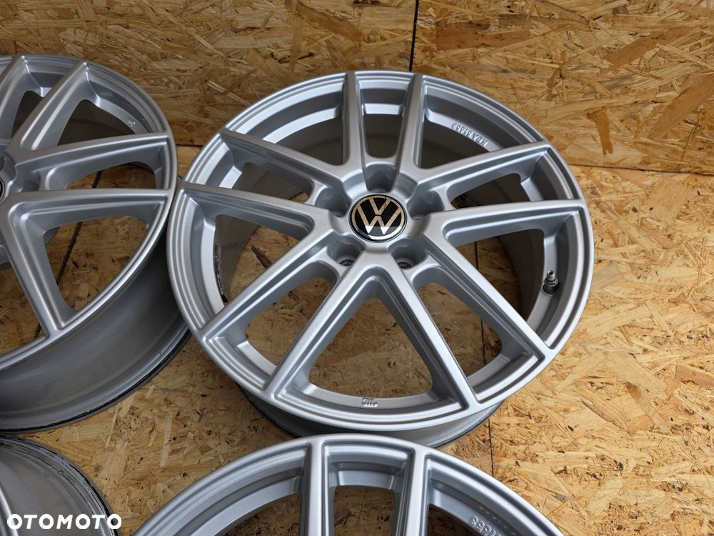 [1401] Felgi aluminiowe 17 cali VW 5x112 et40 Golf Passat Arteon - 7