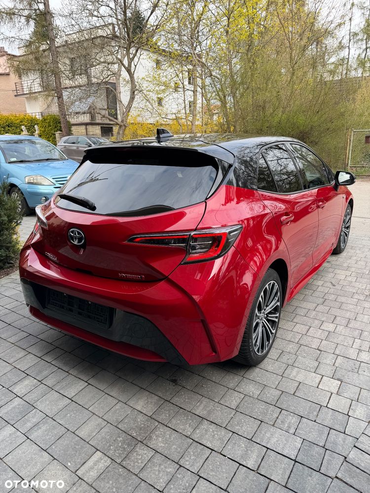 Toyota Corolla 1.8 Hybrid Team Deutschland - 4