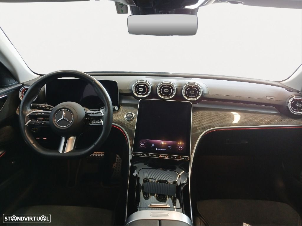 Mercedes-Benz C 300 de AMG Line - 12