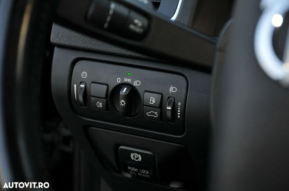 Volvo V60 DRIVe Start-Stop Basic - 19