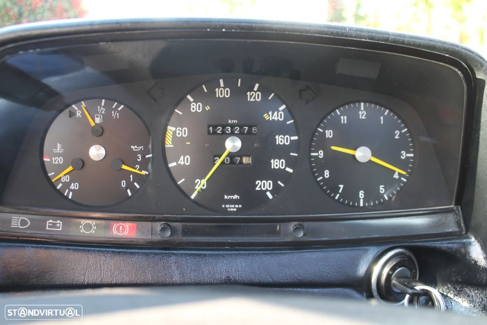 Mercedes-Benz W123 (1976-1986) - 11