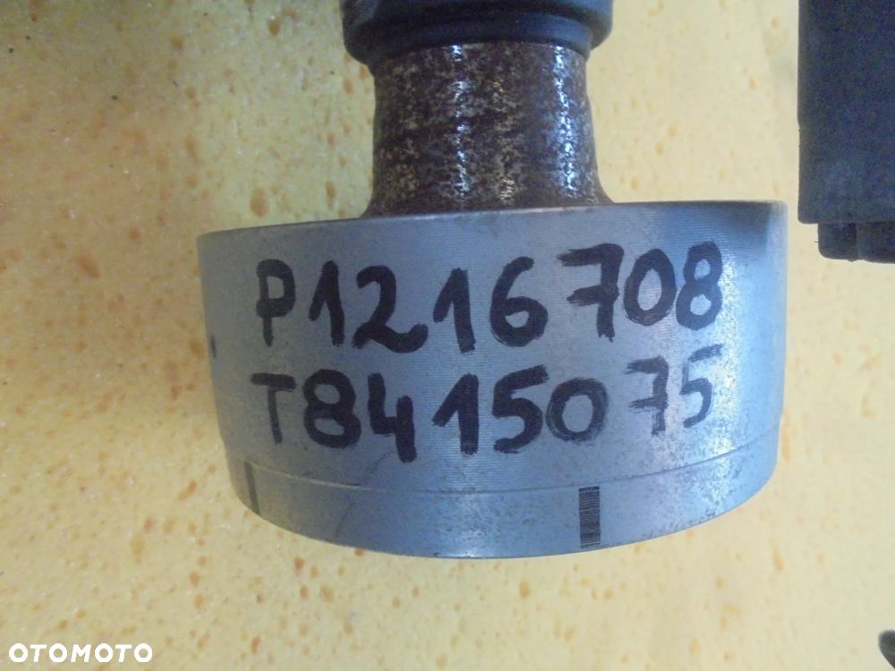 VOLVO XC60 II MILD HYBRID 2,0 DIESEL MOST TYLNY DYFER - 4