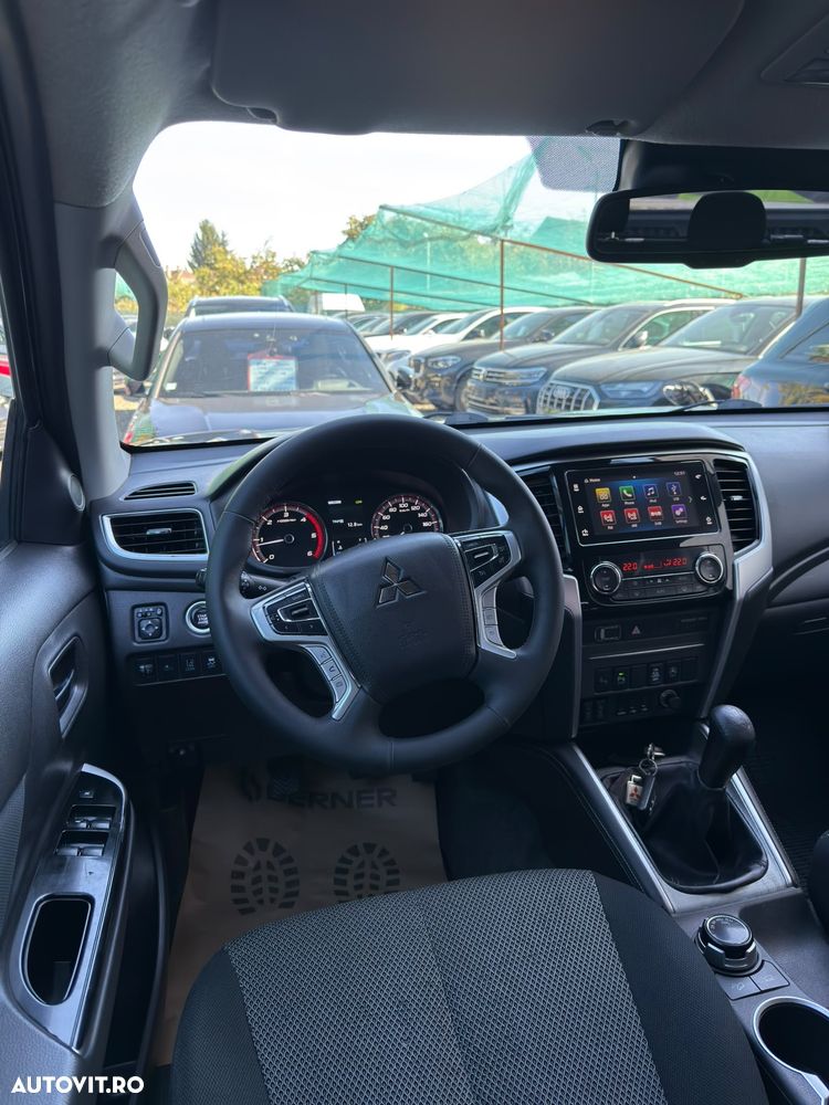 Mitsubishi L200 - 9