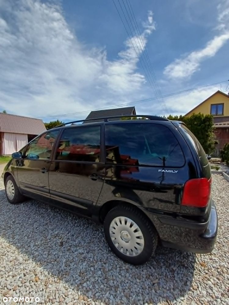 Volkswagen Sharan 1.9 TDI Comfortline - 7