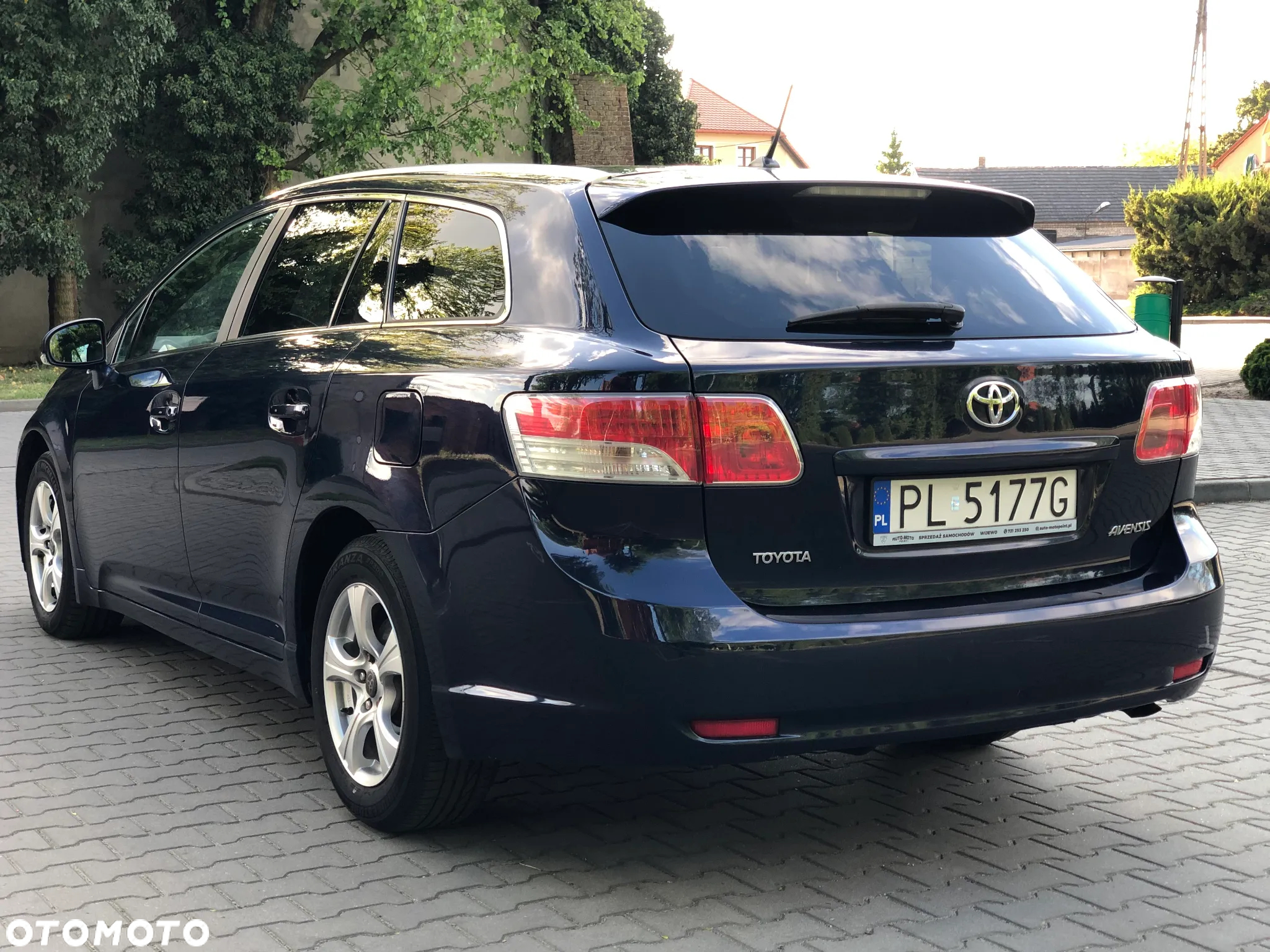 Toyota Avensis Combi 2.0 D-4D - 3