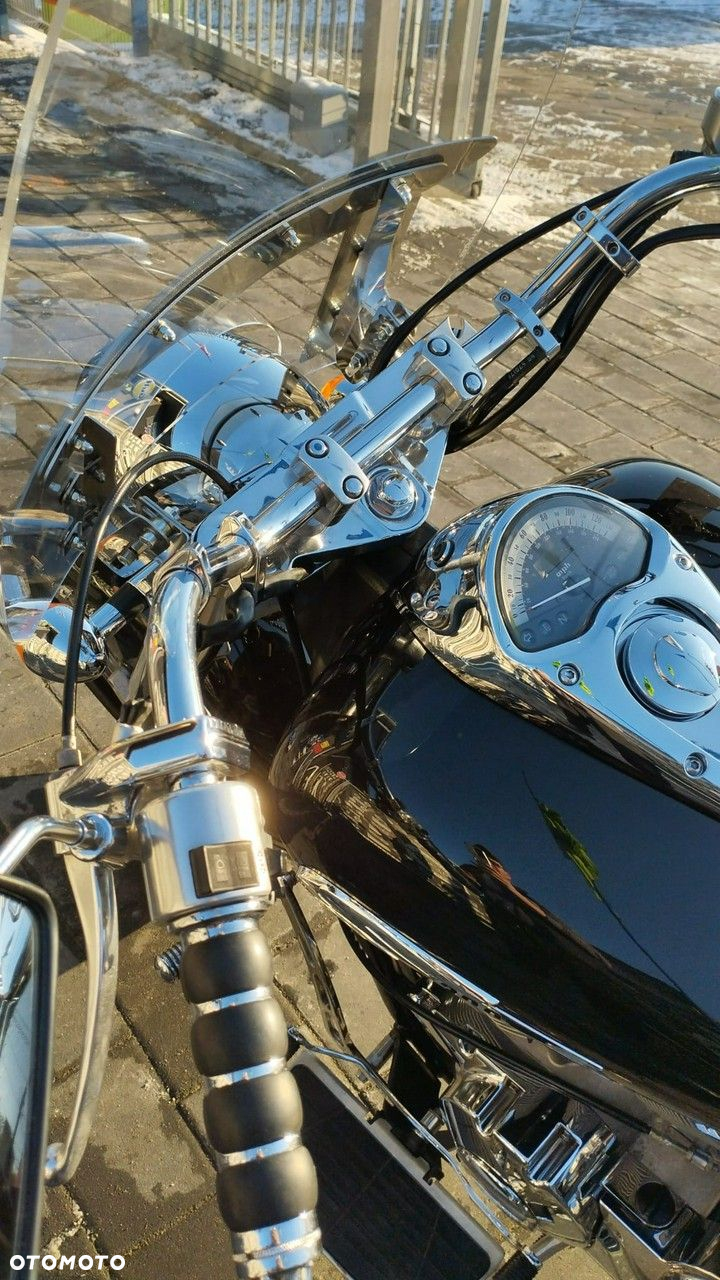 Honda VTX - 12