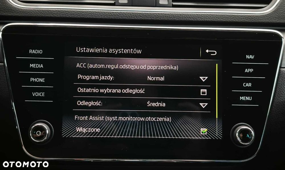 Skoda Superb 2.0 TDI 4x4 Style DSG - 34