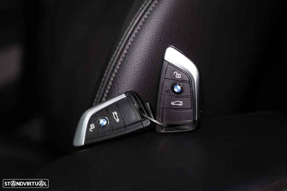 BMW X1 xDrive25e xLine - 50