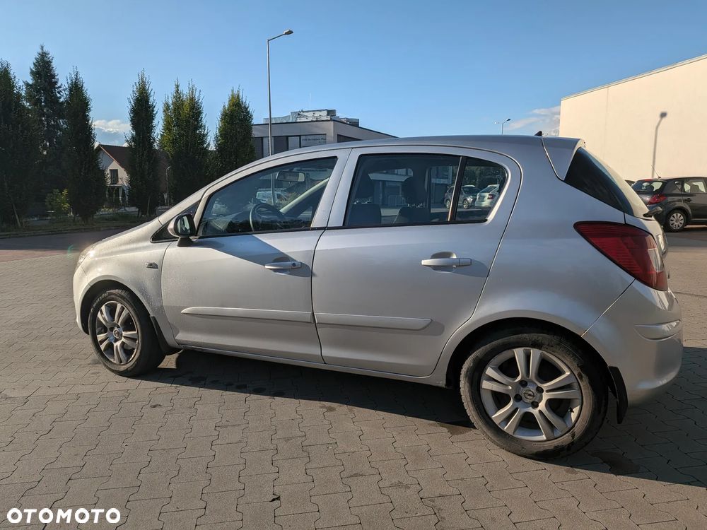 Opel Corsa - 19