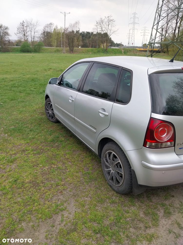 Volkswagen Polo - 8