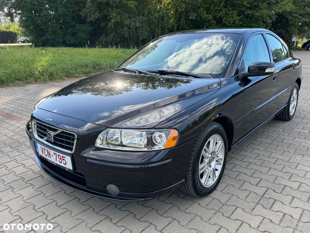 Volvo S60 2.4D Momentum - 2