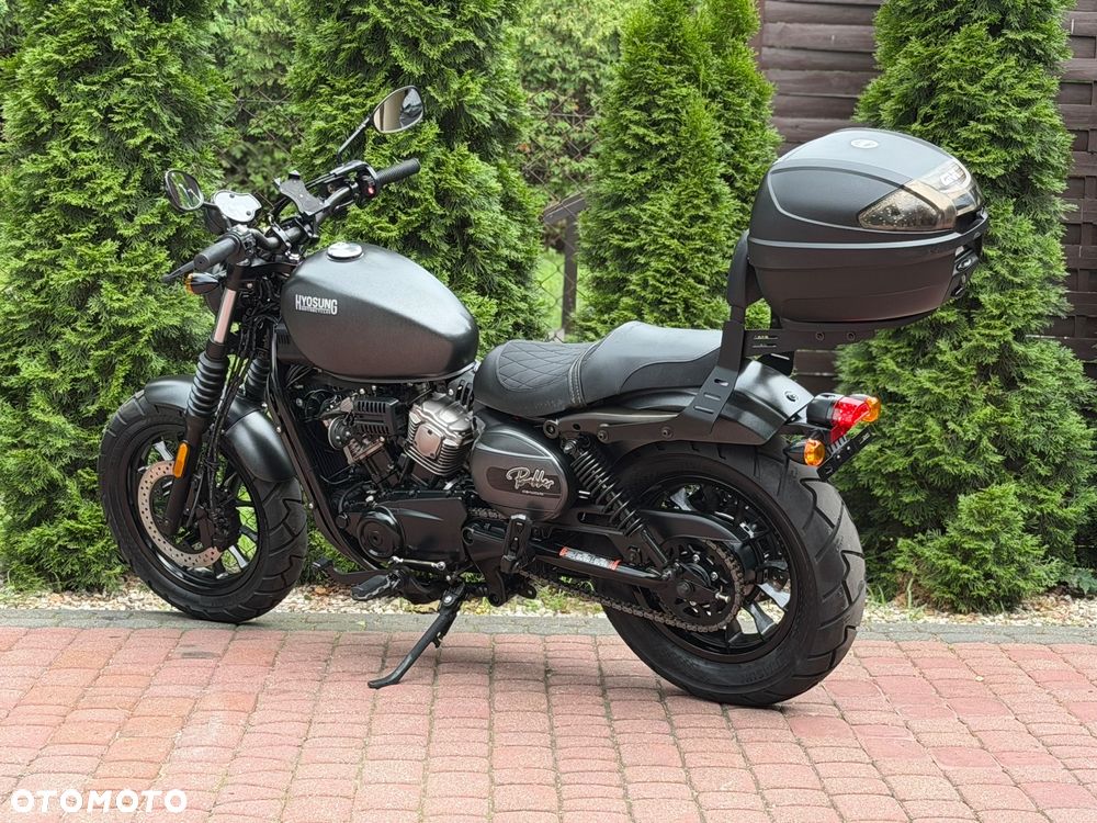 Hyosung GV - 8