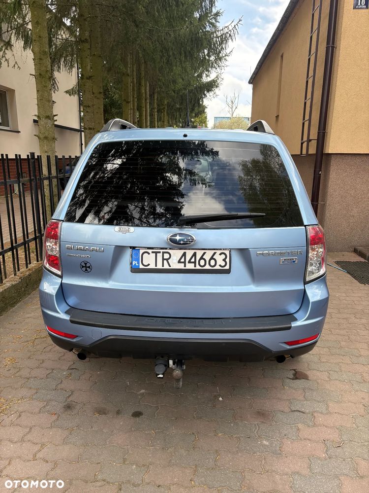 Subaru Forester 2.0D Exclusive - 3