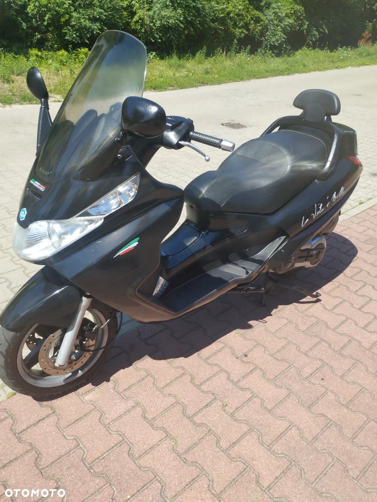 Piaggio X8 - 10