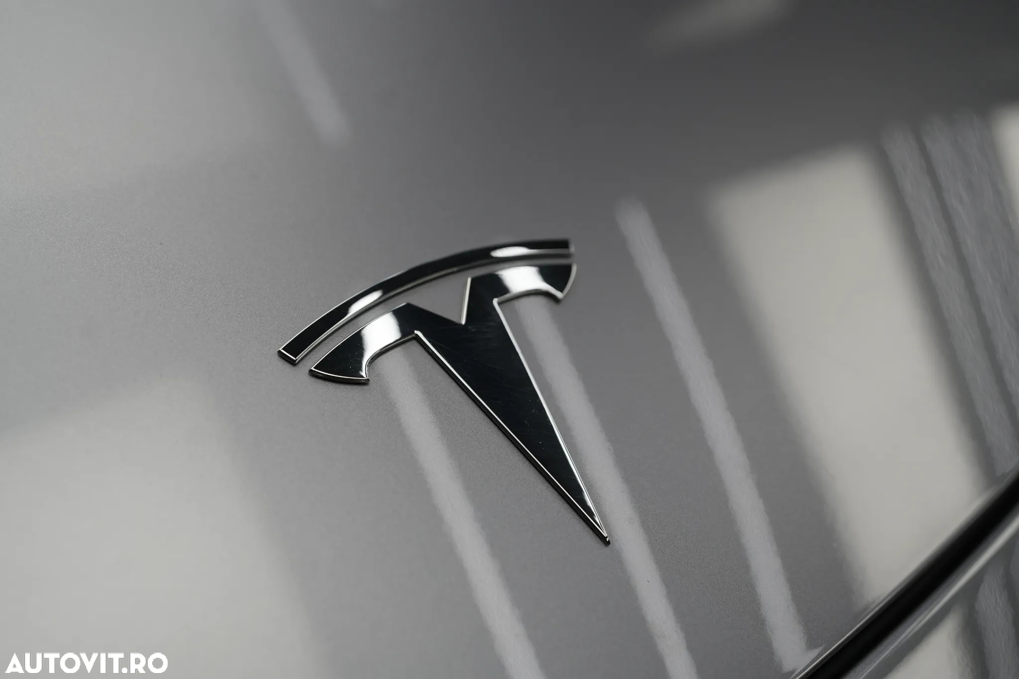 Tesla Model Y AWD Long Range - 7