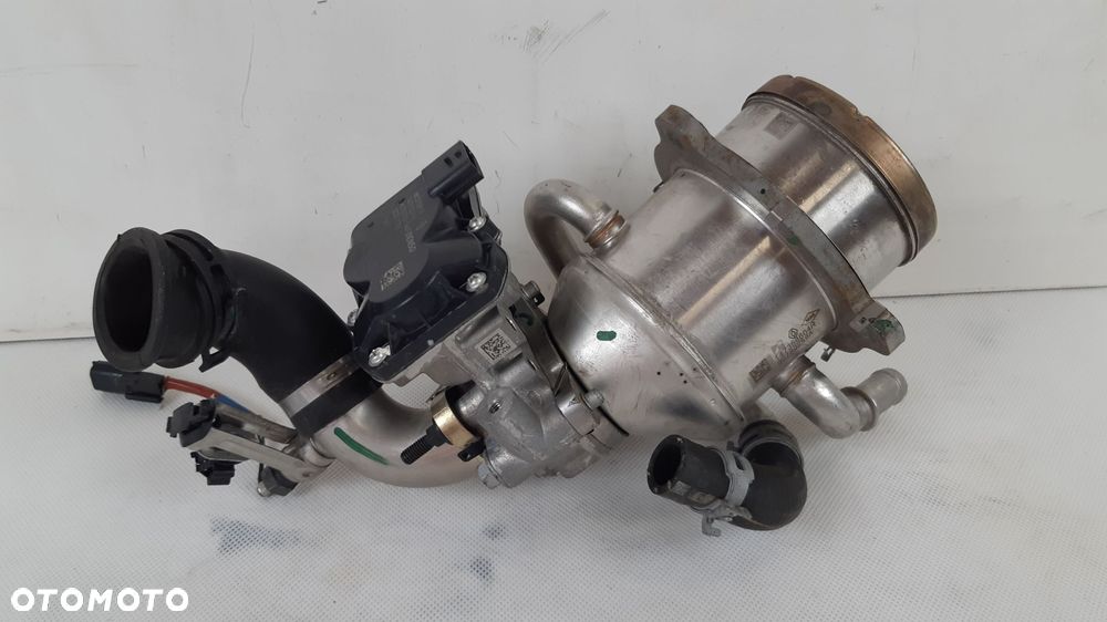 NISSAN X-TRAIL T32 CHŁODNICZKA SPALIN ZAWÓR EGR 147358604R - 1