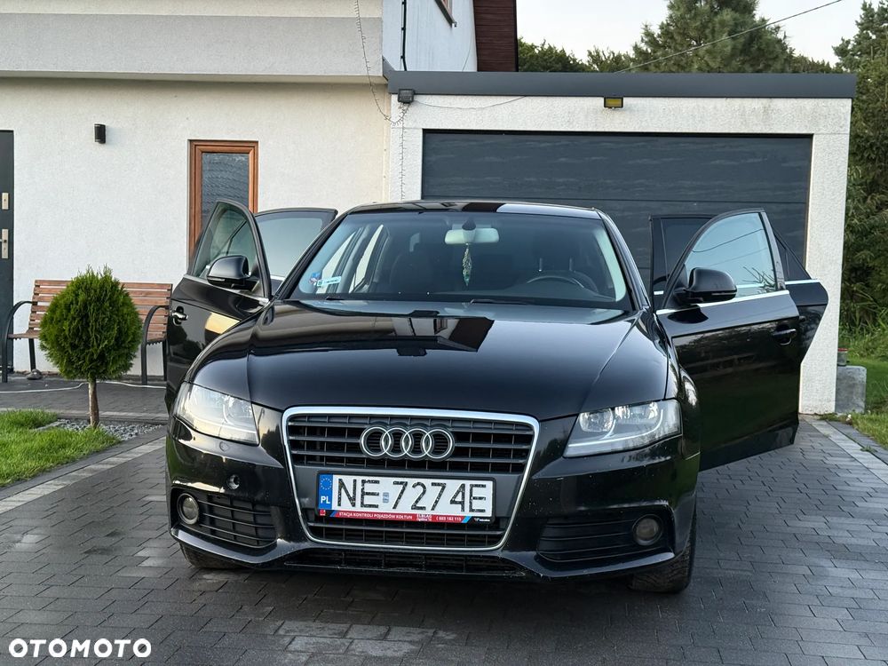 Audi A4 Limousine - 18