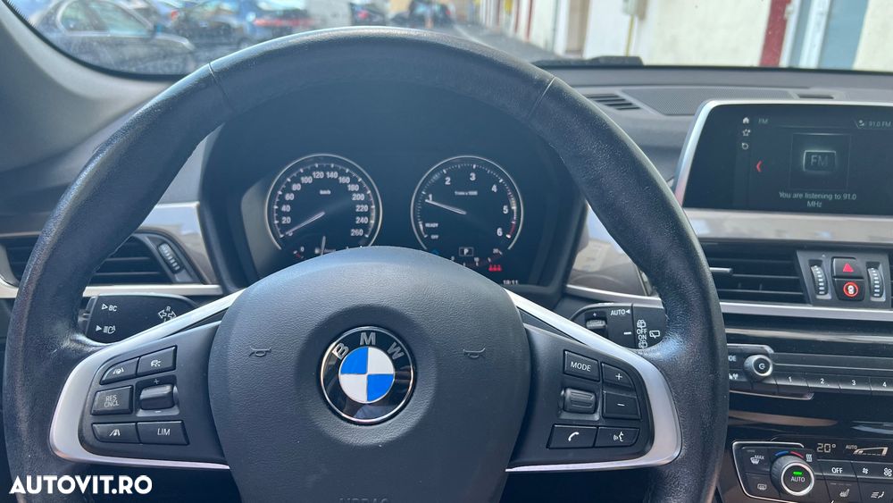 BMW X1 xDrive20d AT - 9
