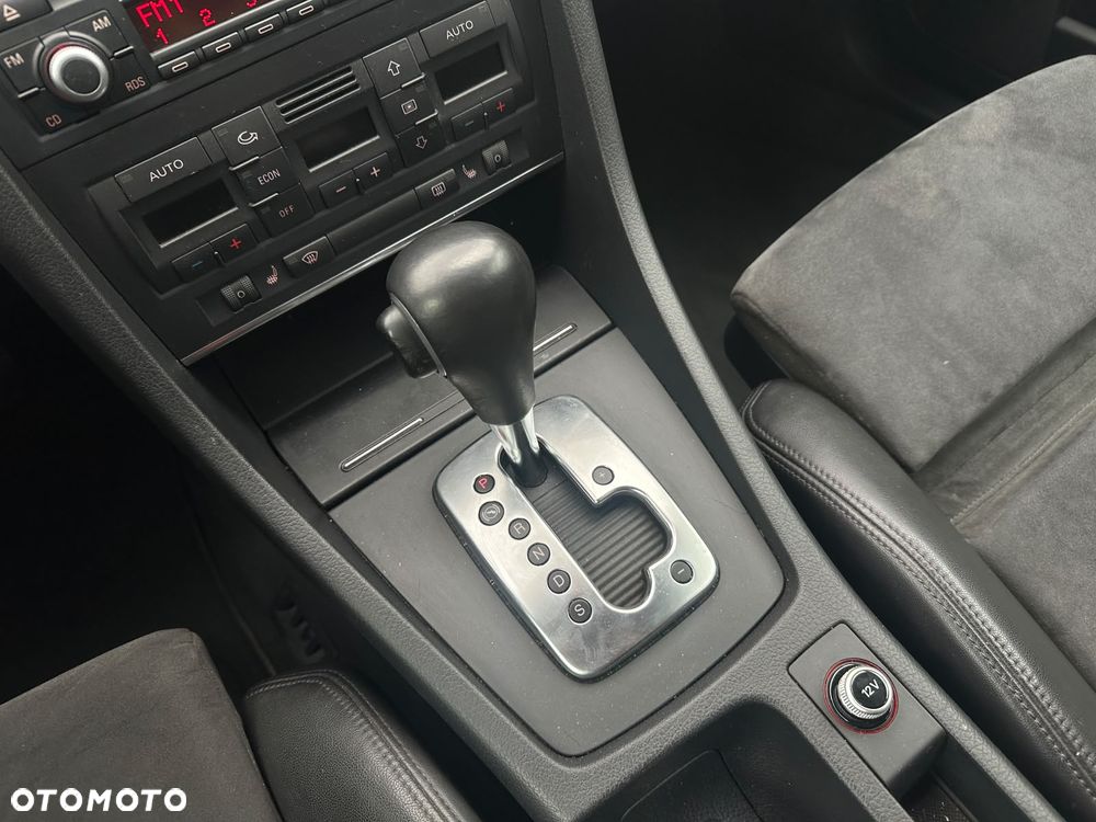 Audi A4 Avant - 27