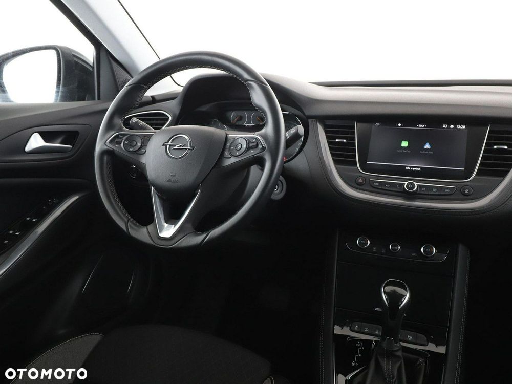 Opel Grandland X 1.2 T GPF Design Line S&S - 17