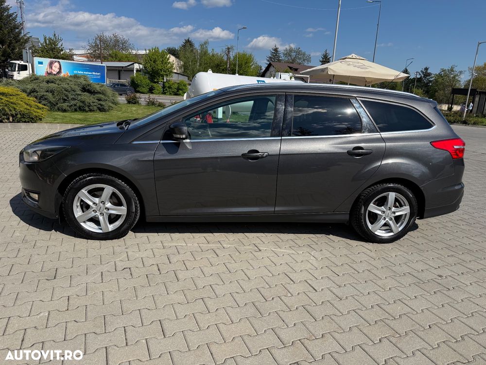 Ford Focus 1.5 TDCi DPF Start-Stopp-System Titanium - 6