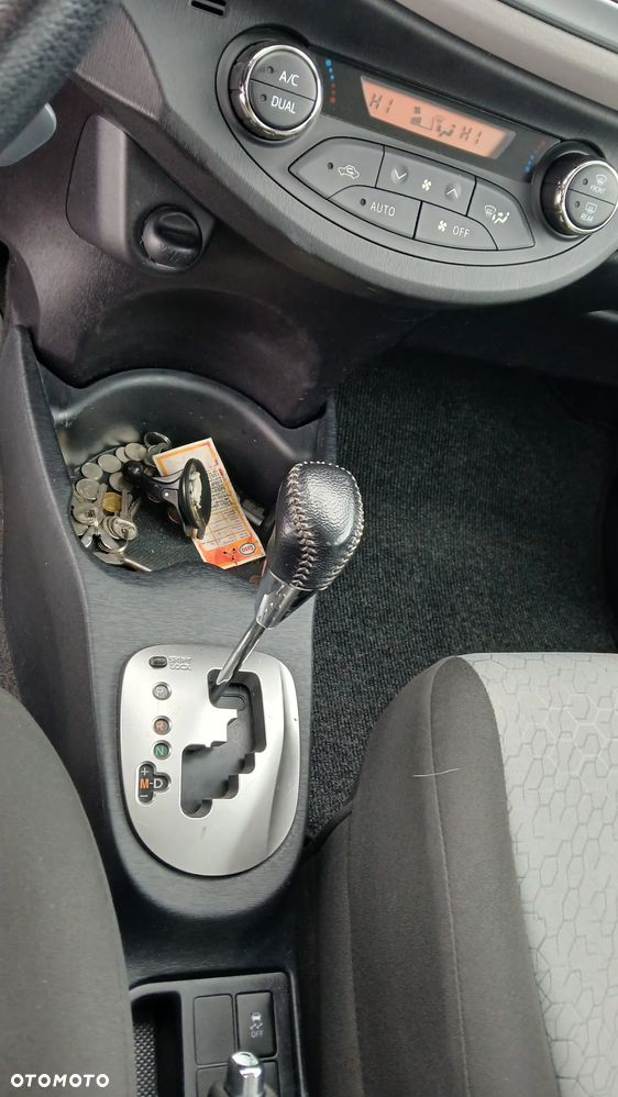 Toyota Yaris 1.33 VVT-i Multidrive S Executive - 18