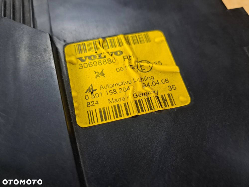 VOLVO V50 S40 II LAMPA LEWA PRAWA LEWY PRAWY PRZÓD EUROPA - 9