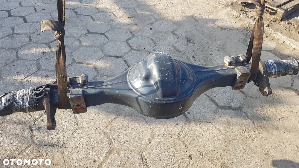 OBUDOWA POCHWA MOSTU NA RESORZE MAN TGL TYP HY 0925 - 4