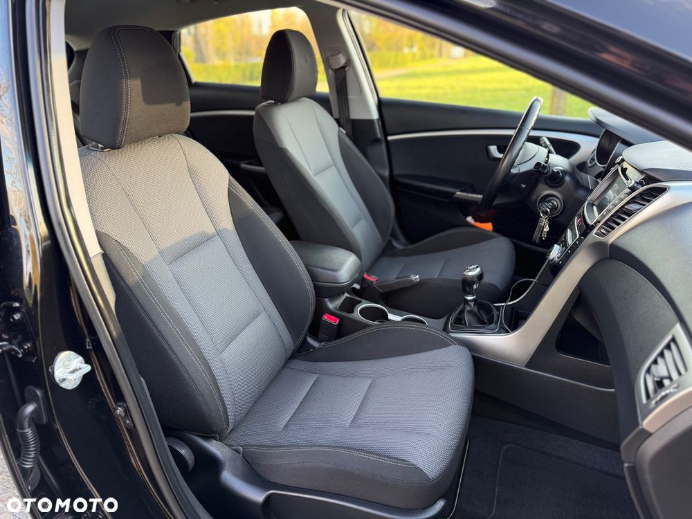 Hyundai i30 1.4 Fifa World Cup Edition - 22