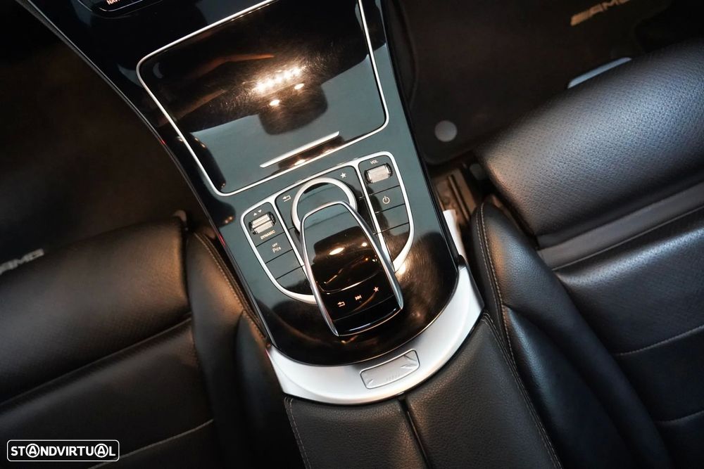 Mercedes-Benz C 300 BlueTEC Hybrid AMG Line - 15
