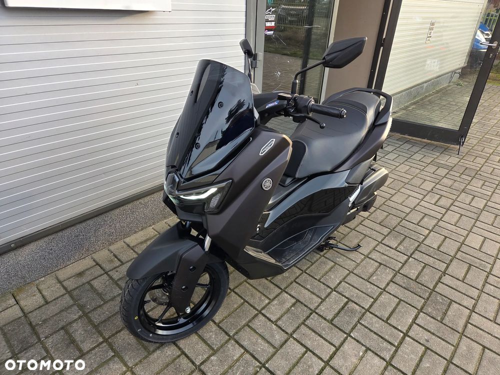 Yamaha NMAX - 3
