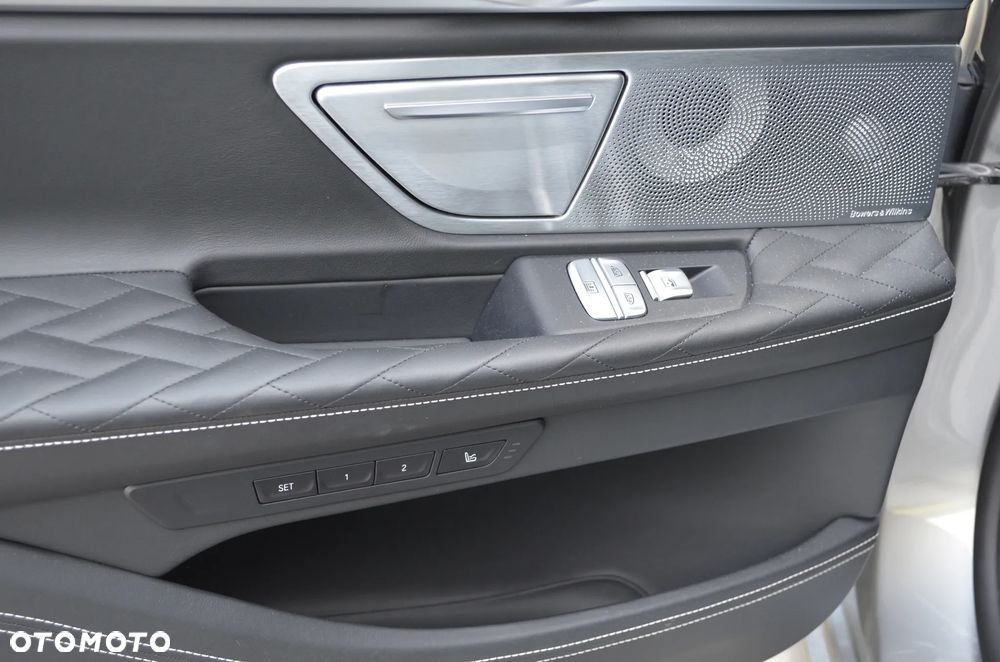 BMW Seria 7 - 8