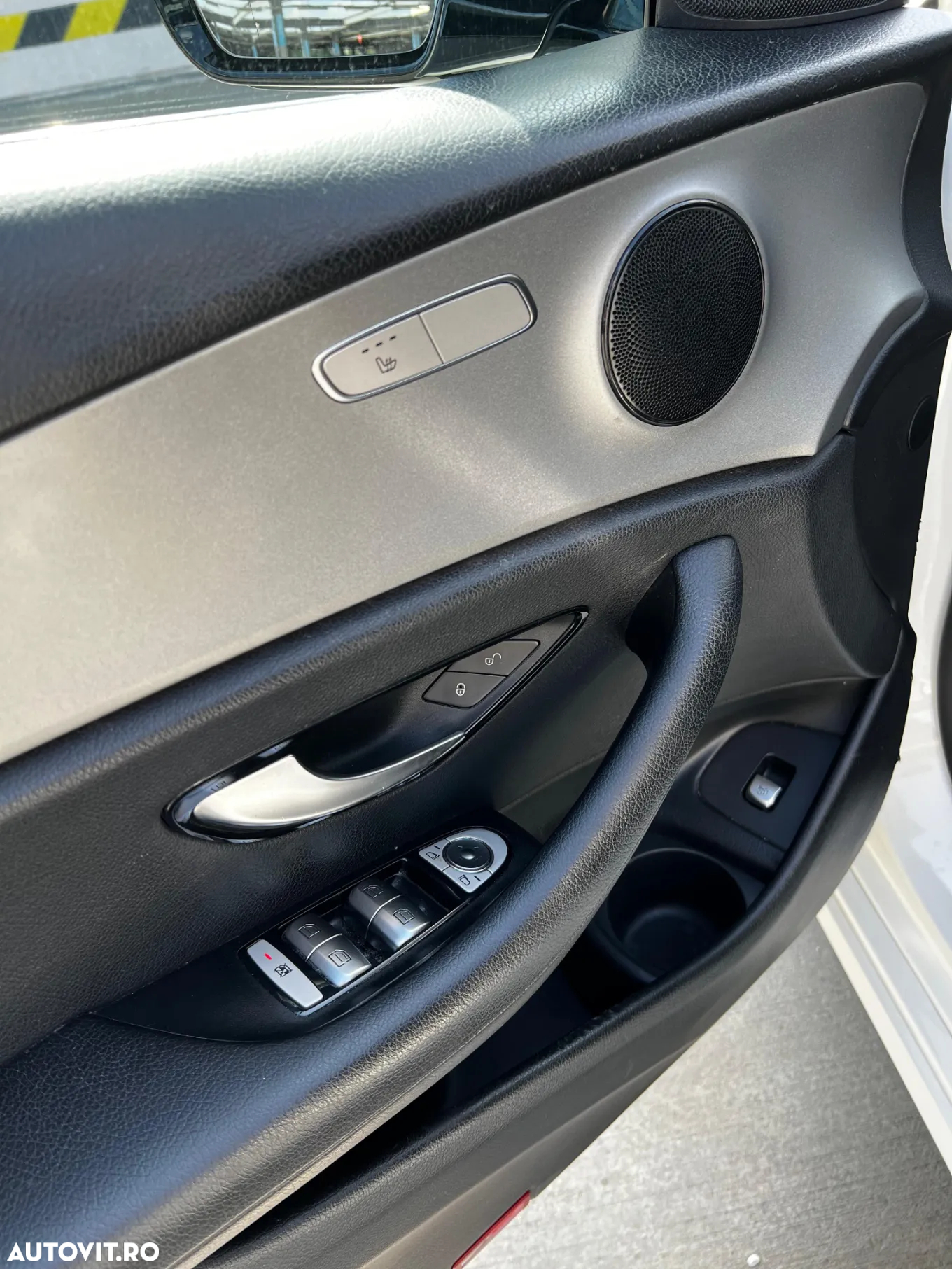 Mercedes-Benz E 220 d T 9G-TRONIC Avantgarde - 14