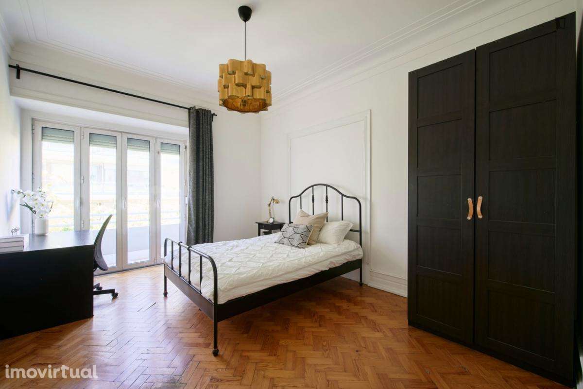Quarto - localizado em Marquês de Pombal Lisbon - Grande imagem: 2/16