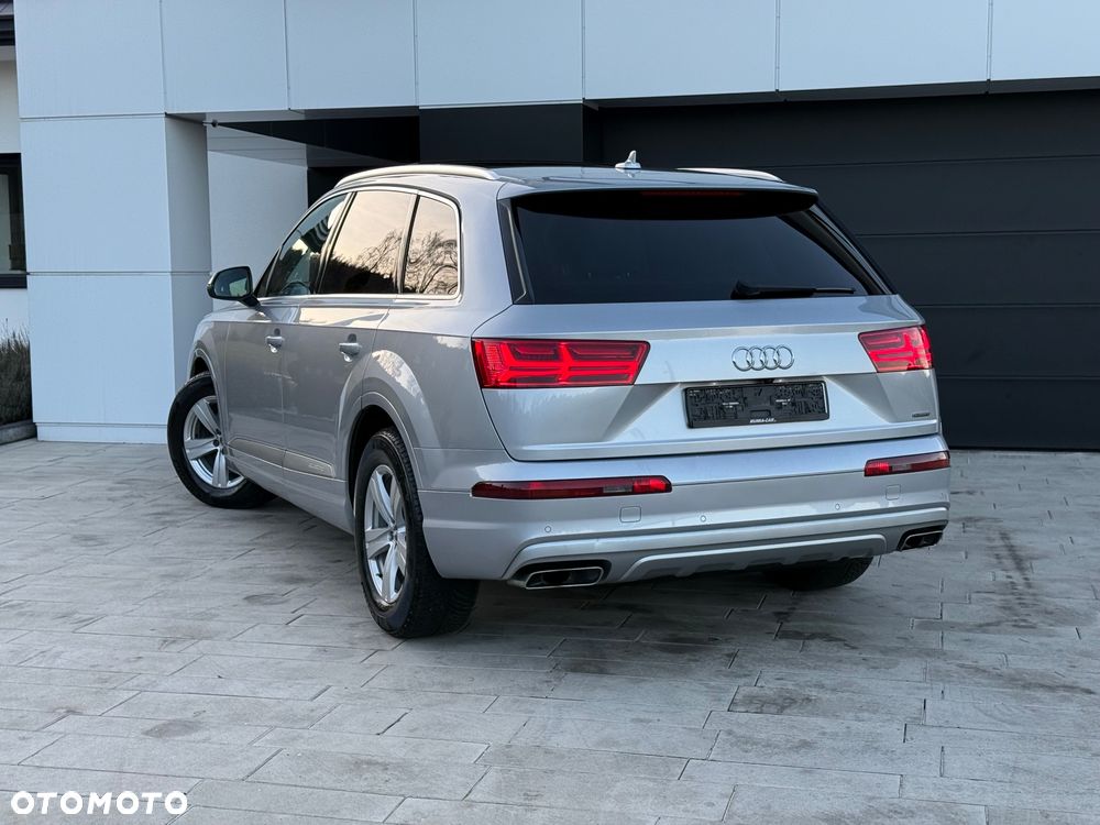 Audi Q7 - 19