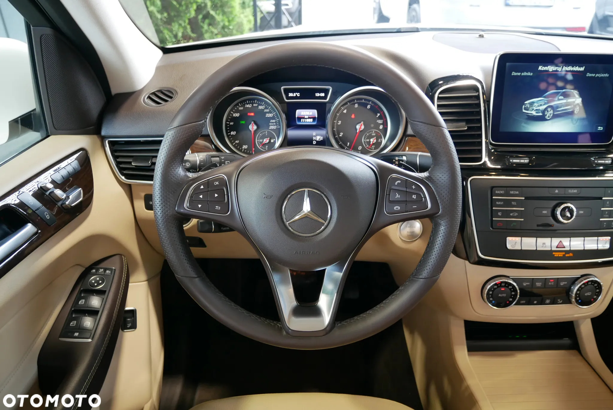 Mercedes-Benz GLE - 17