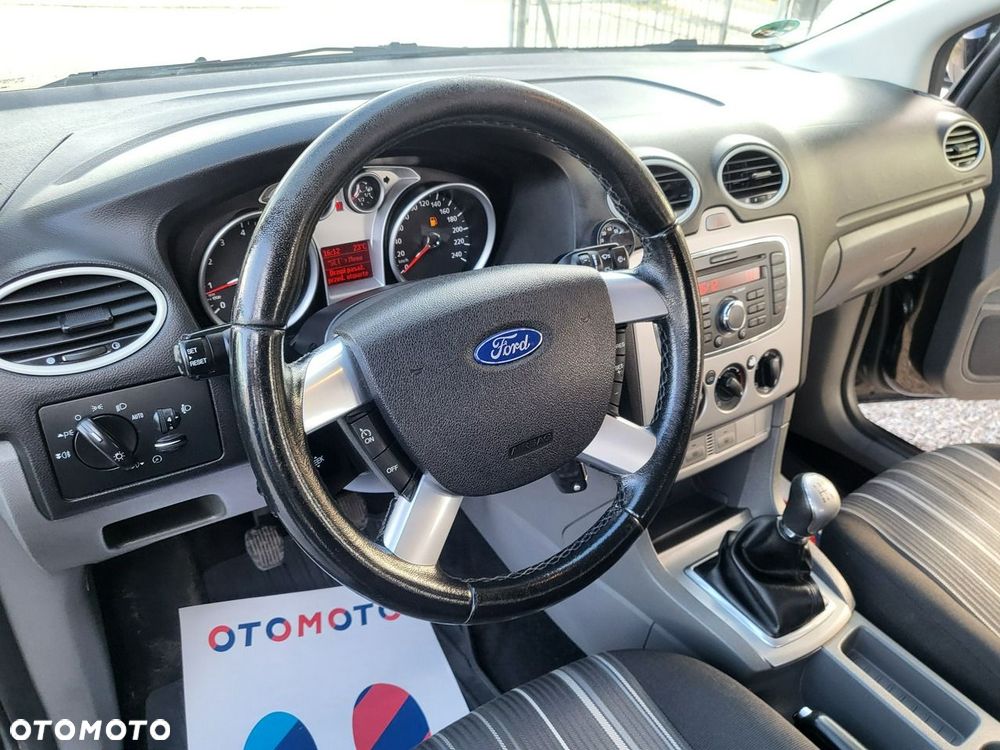 Ford Focus - 16