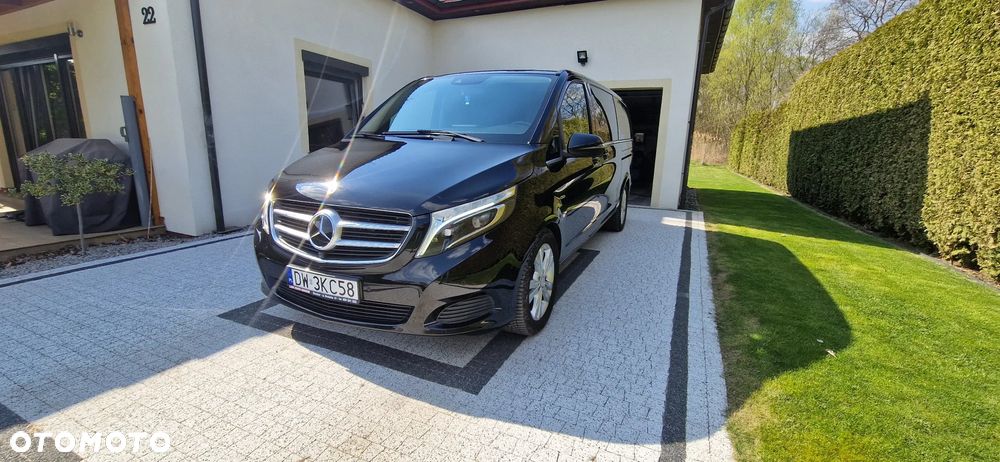 Mercedes-Benz Klasa V - 15