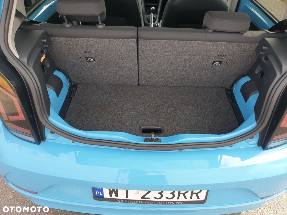 Volkswagen up! 1.0 Black Style - 19