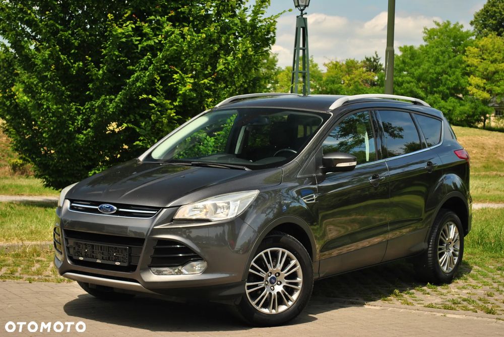 Ford Kuga 2.0 TDCi 4WD Titanium - 4
